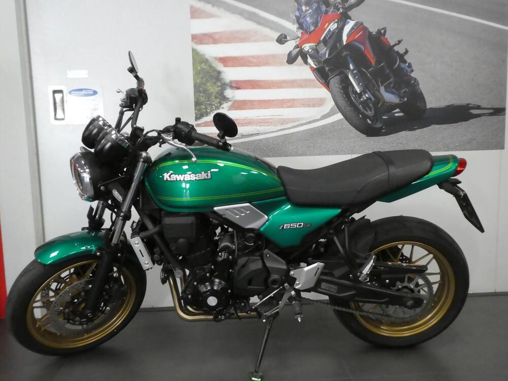 Kawasaki Z 650 RS (2022 - 24) (4)