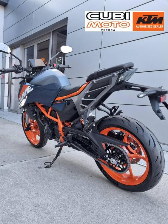 KTM 390 Duke (2024 - 25) (2)