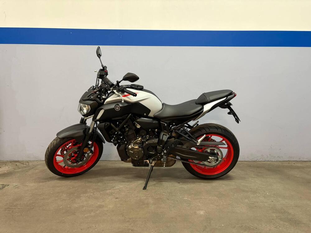 Yamaha MT-07 (2018 - 20) (2)