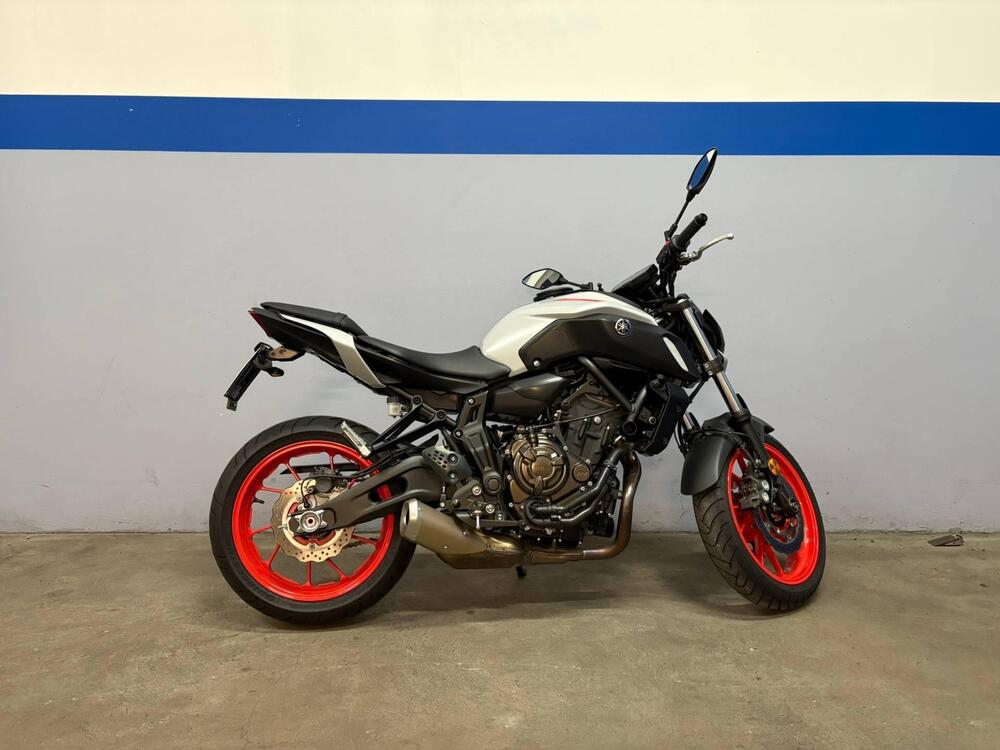 Yamaha MT-07 (2018 - 20) (4)