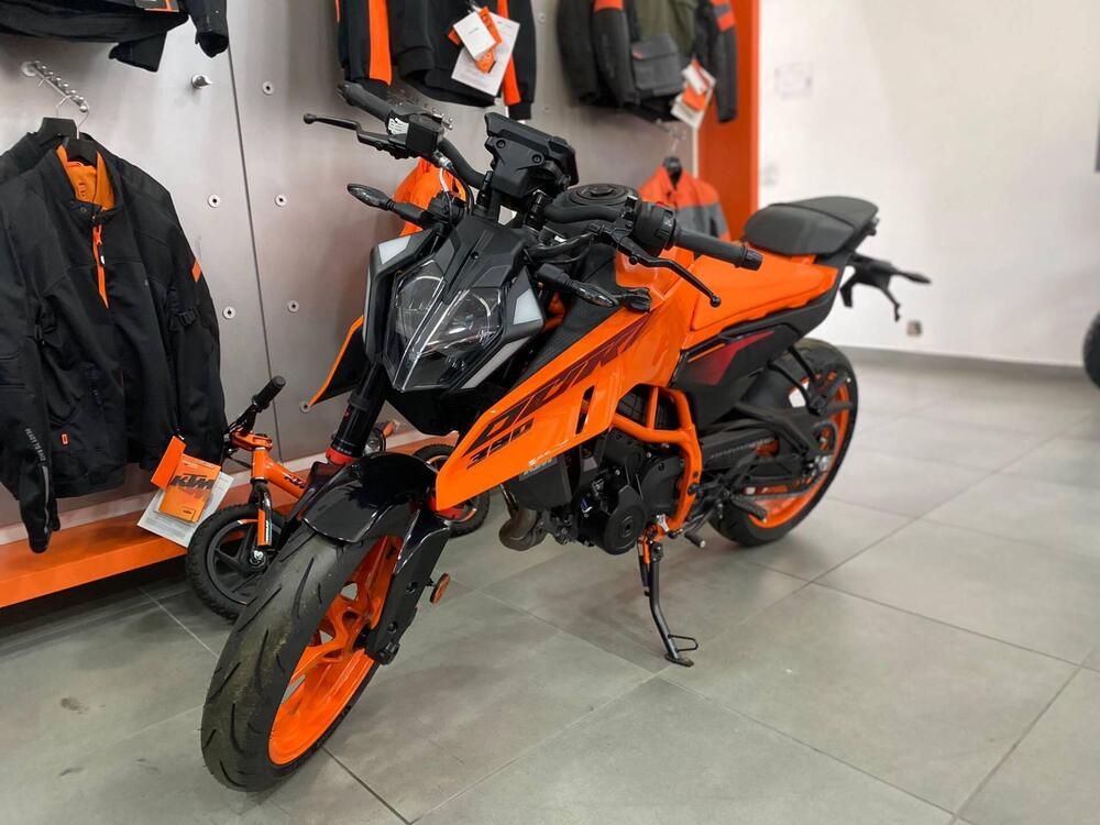 KTM 390 Duke (2024 - 25) (4)