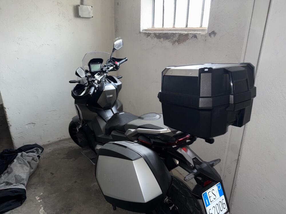 Honda X-ADV 750 Travel Edition (2018 - 20) (2)