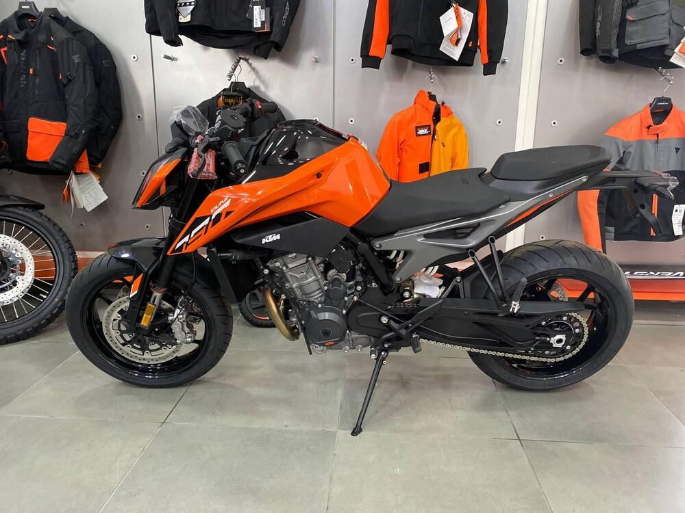 KTM 790 Duke (2025) (3)