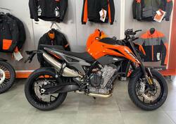 KTM 790 Duke (2025) usata