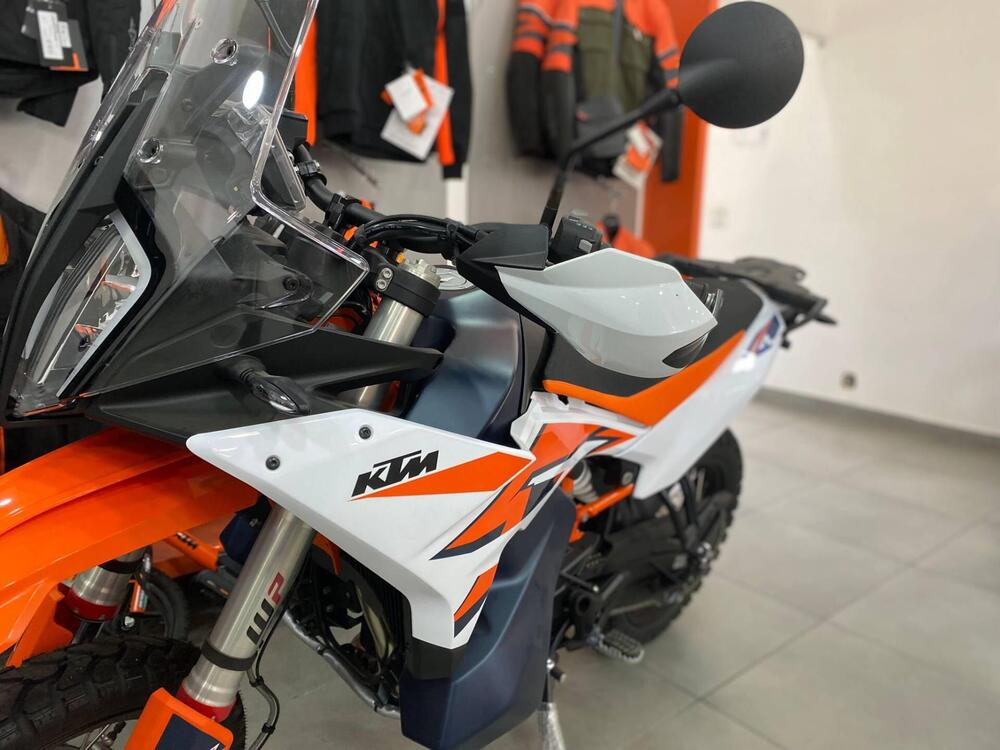 KTM 890 Adventure R (2025) (5)