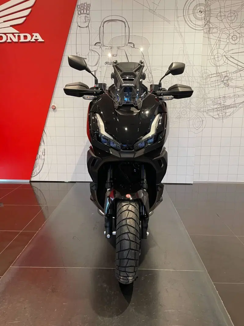 Honda ADV 350 (2025 - 26) (4)