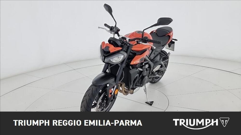 Triumph Street Triple R (2020 - 22) (4)