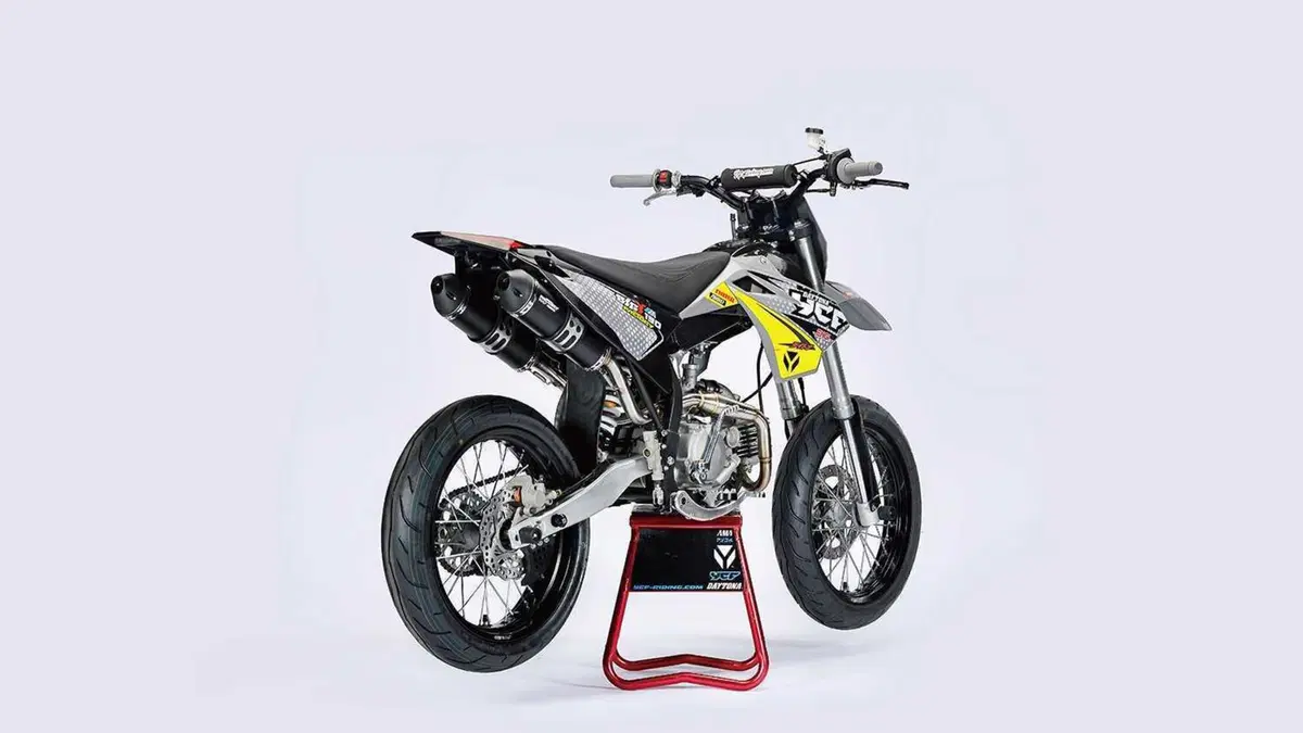 YCF Bigy SM 190 Bigy SM 190 (2024 - 25) (3)