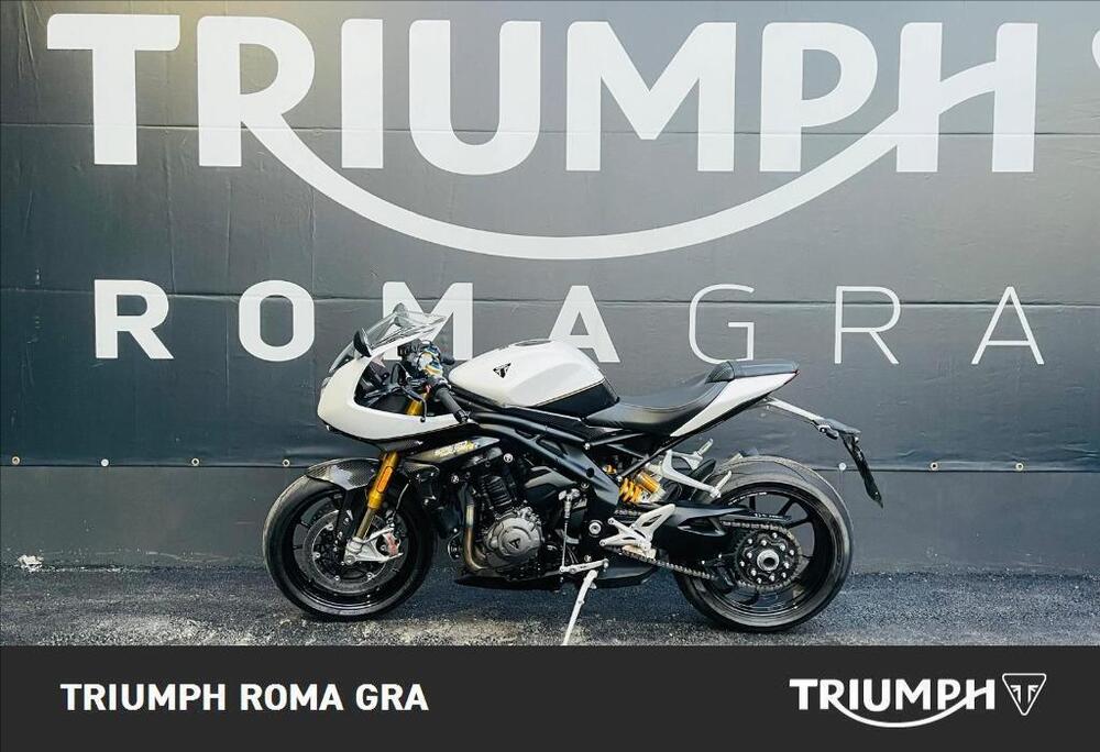 Triumph Speed Triple 1200 RR (2022 - 25) (2)