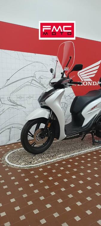 Honda SH 150i Sport (2022 - 25) (4)