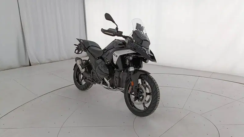 Bmw R 1300 GS (2023 - 26) (2)