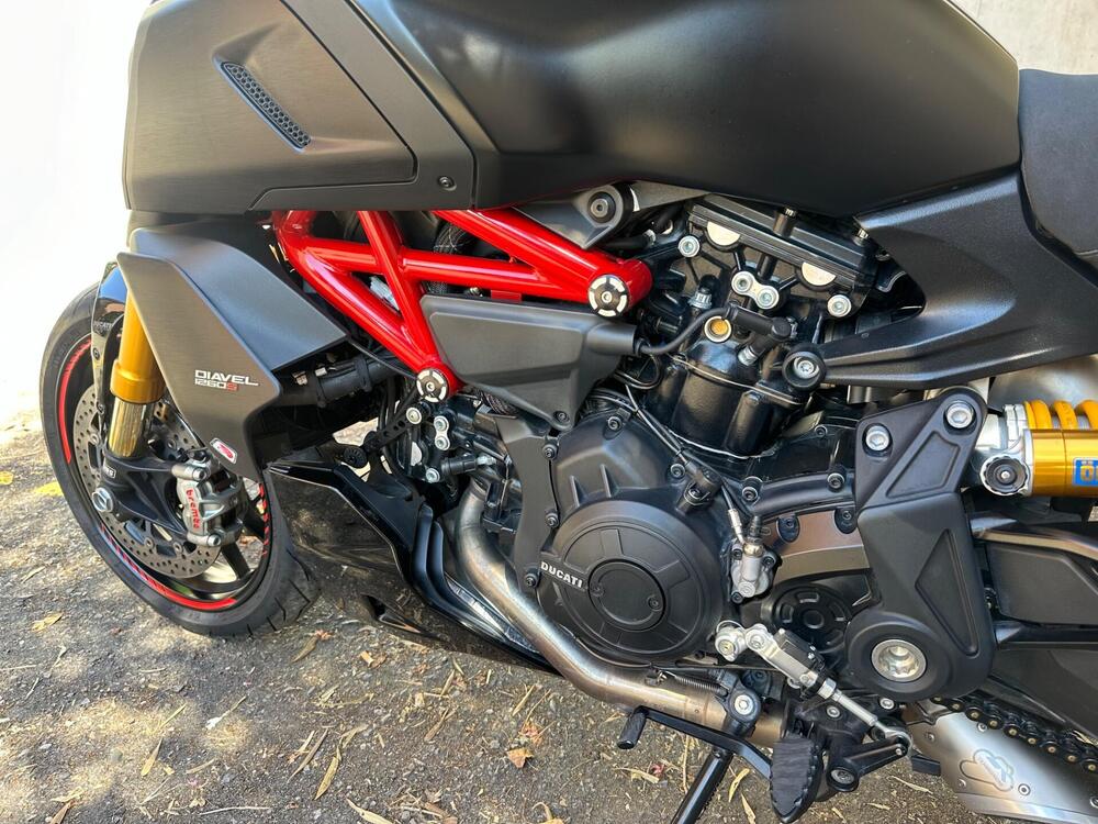 Ducati Diavel 1260 S (2019 - 20) (5)