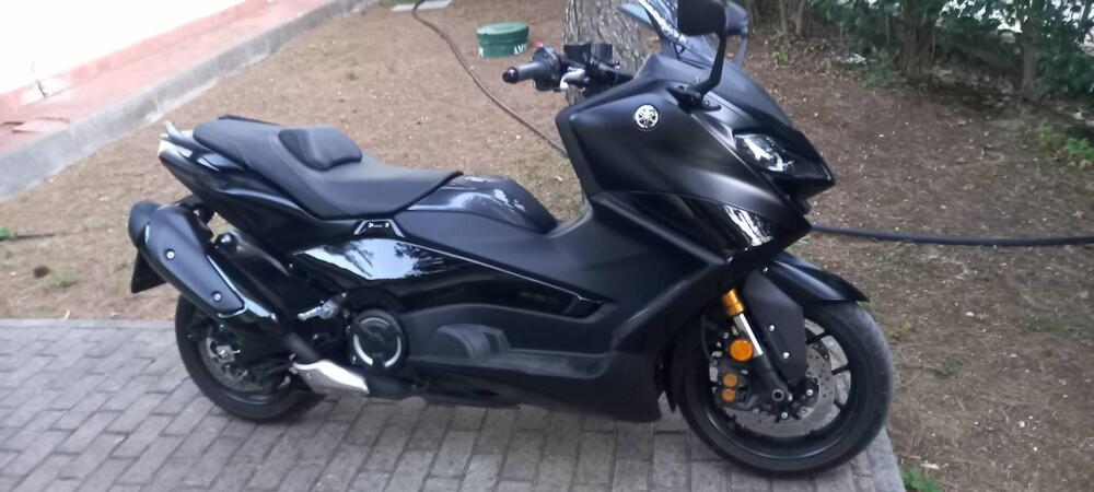 Yamaha T-Max 560 (2022 - 24) (3)