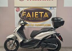 Piaggio Beverly 350 SportTouring ie ABS (2011 - 17) usata