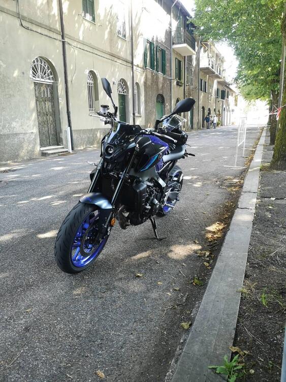 Yamaha MT-09 (2021 - 23) (2)