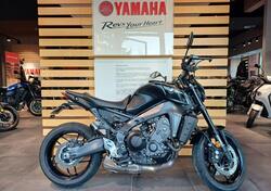 Yamaha MT-09 (2021 - 23) usata