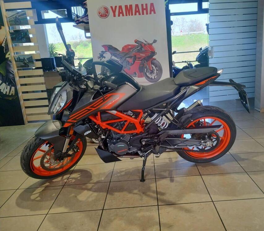 KTM 125 Duke (2024 - 25) (3)