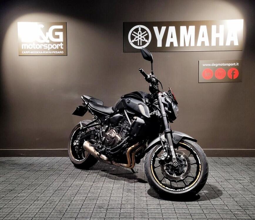 Yamaha MT-07 (2018 - 20) (3)