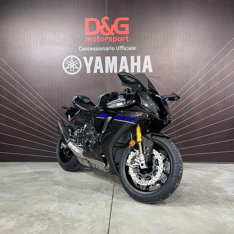 Yamaha YZF R1M (2020 - 25) (3)