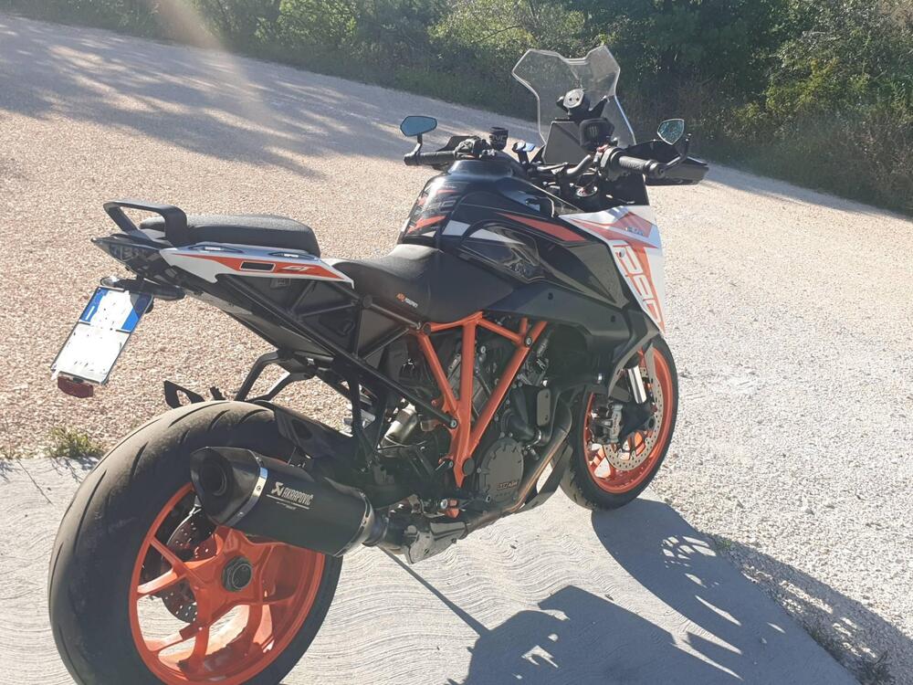 KTM 1290 Super Duke GT (2019 - 20) (2)