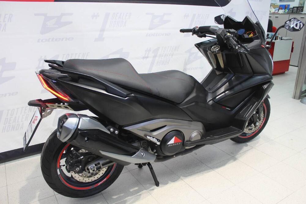 Kymco AK 550 (2017 - 19) (2)