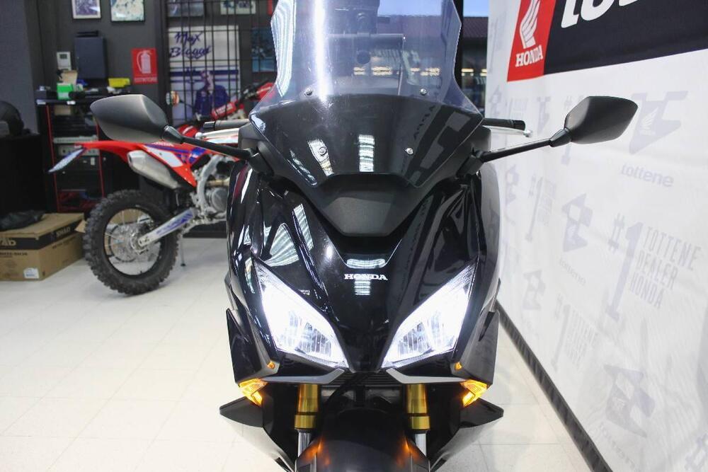 Honda Forza 750 DCT (2021 - 24) (4)