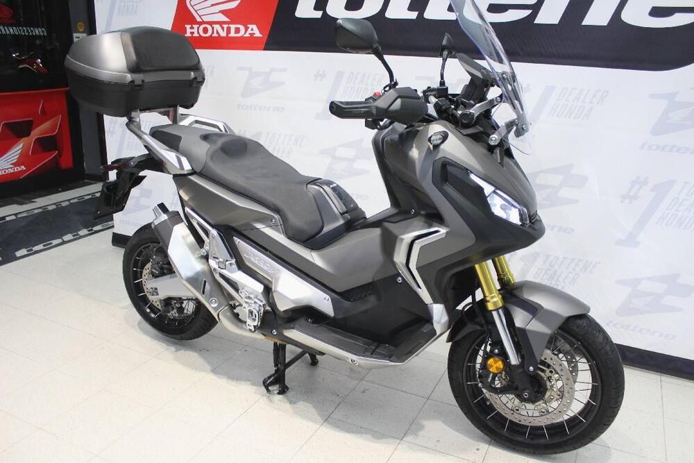 Honda X-ADV 750 (2017) (3)