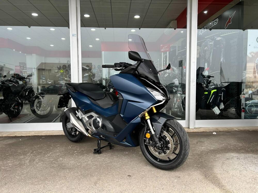 Honda Forza 750 DCT (2021 - 24) (3)