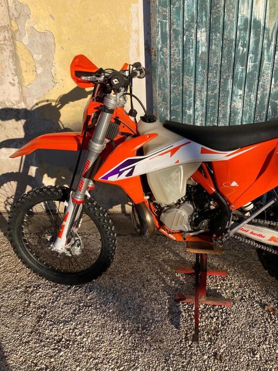 KTM 300 EXC TPI (2023) (2)