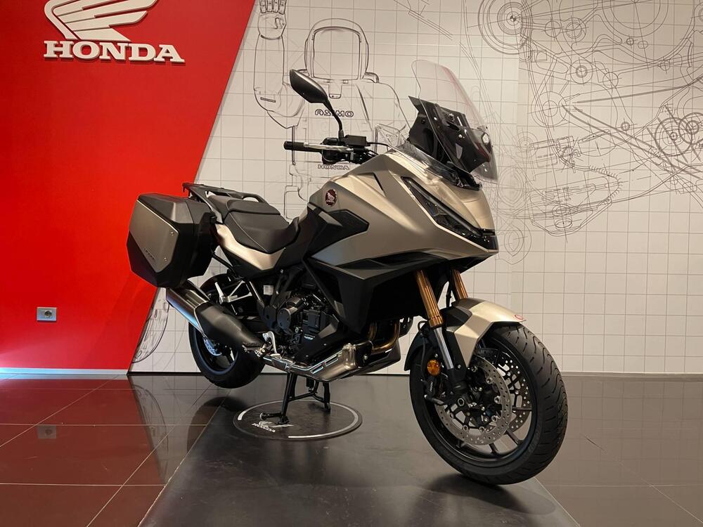 Honda NT 1100 DCT (2022 - 24) (3)