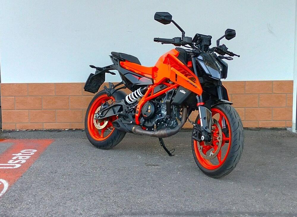 KTM 390 Duke (2024 - 25) (3)