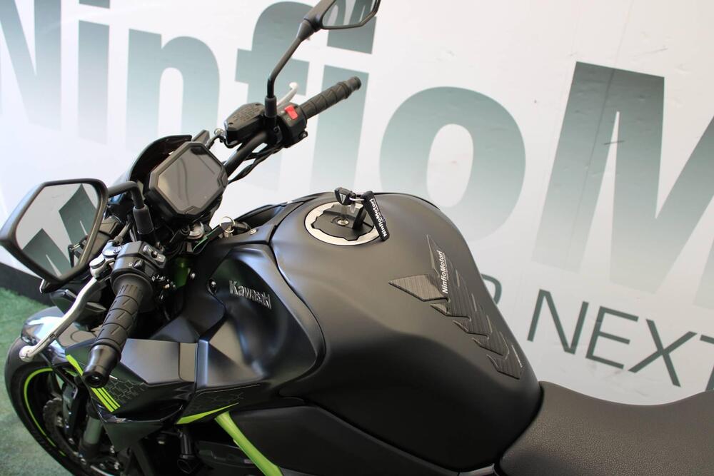 Kawasaki Z 900 A2 (2021 - 24) (5)