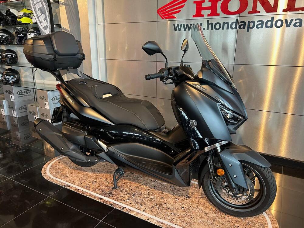 Yamaha X-Max 400 Iron Max (2019 - 20) (3)