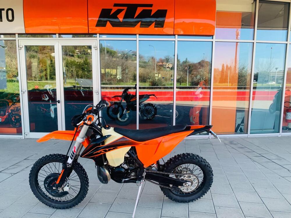 KTM 300 EXC E TPI (2020) (2)