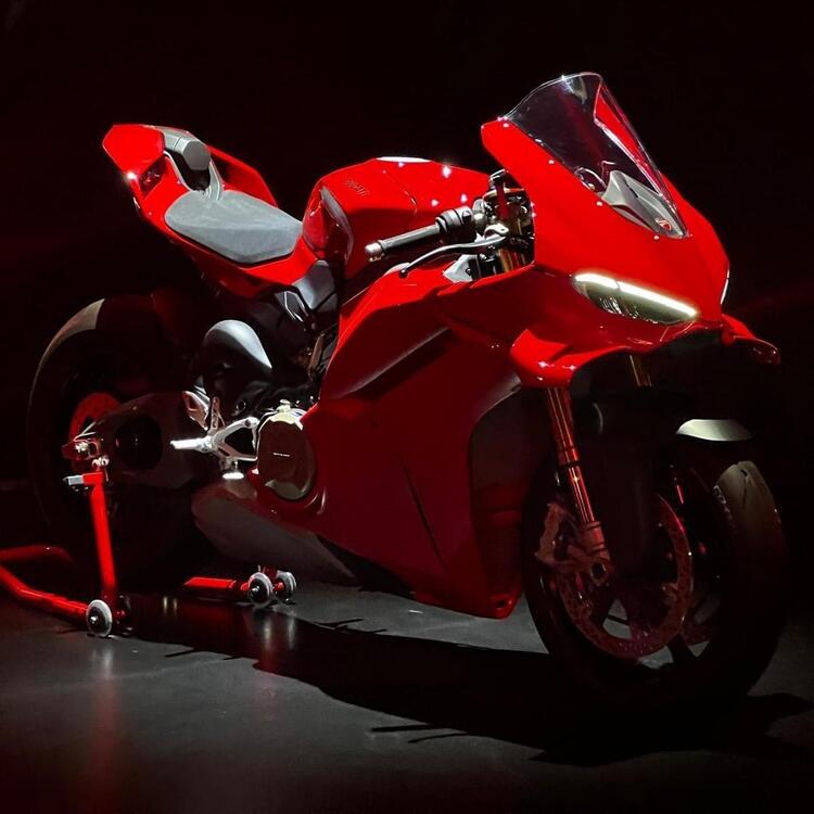 Ducati Panigale V4 S (2025)