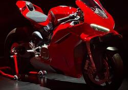 Ducati Panigale V4 S (2025) usata