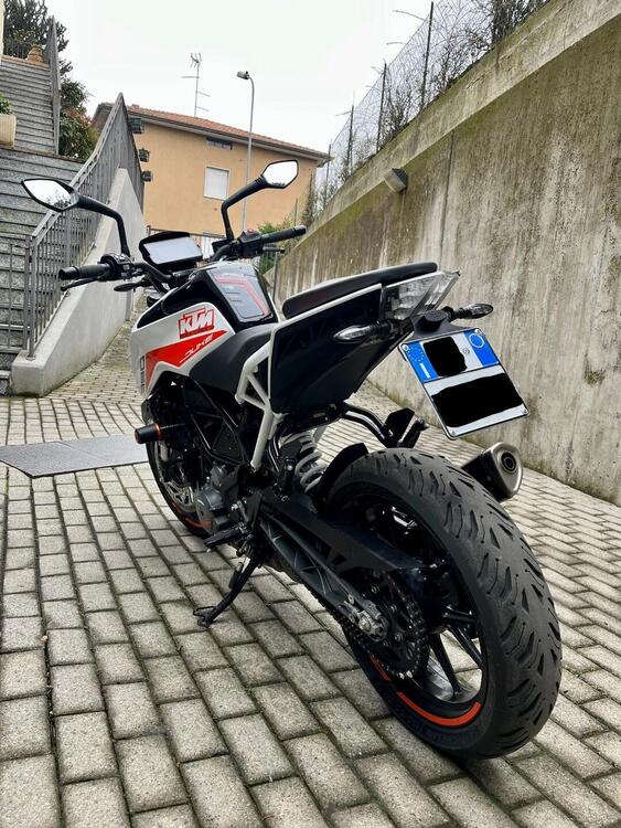 KTM 390 Duke (2021 - 23) (2)