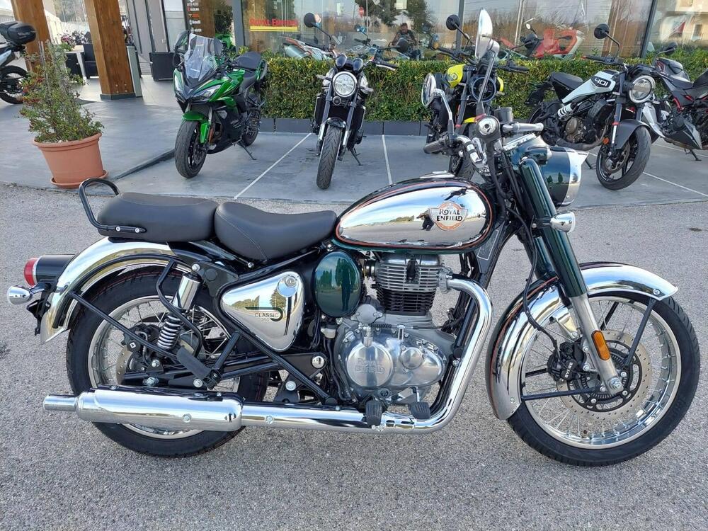 Royal Enfield Classic 350 (2021 - 25) (2)