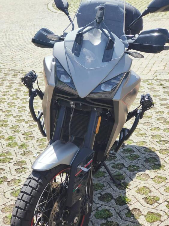 Moto Morini X-Cape 650 (2021 - 25) (2)