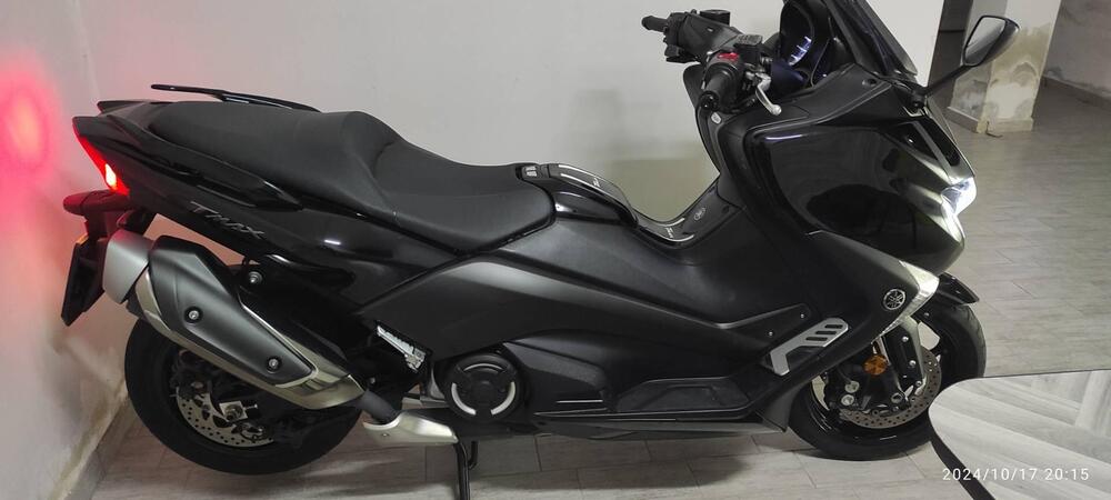 Yamaha T-Max 530 (2017 - 19) (4)