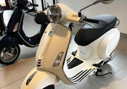 Vespa Primavera 50 (2024 - 25) usata