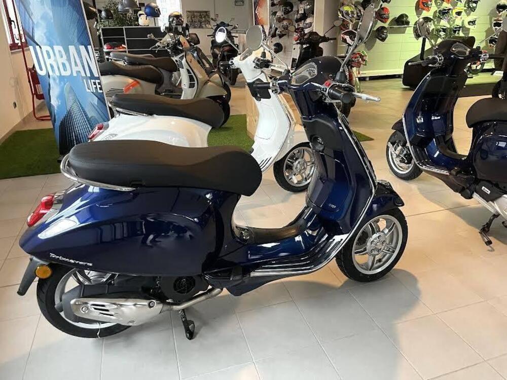 Vespa Primavera 125 (2024 - 25) (2)