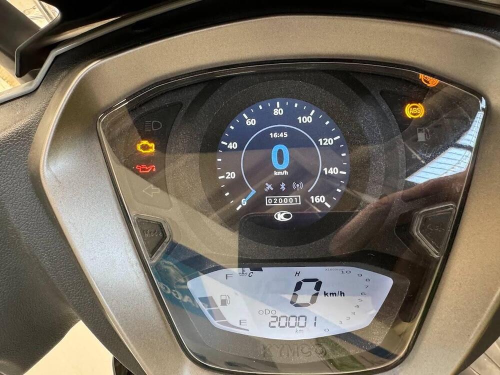 Kymco Agility 300i Noodoe (2021 - 24) (4)