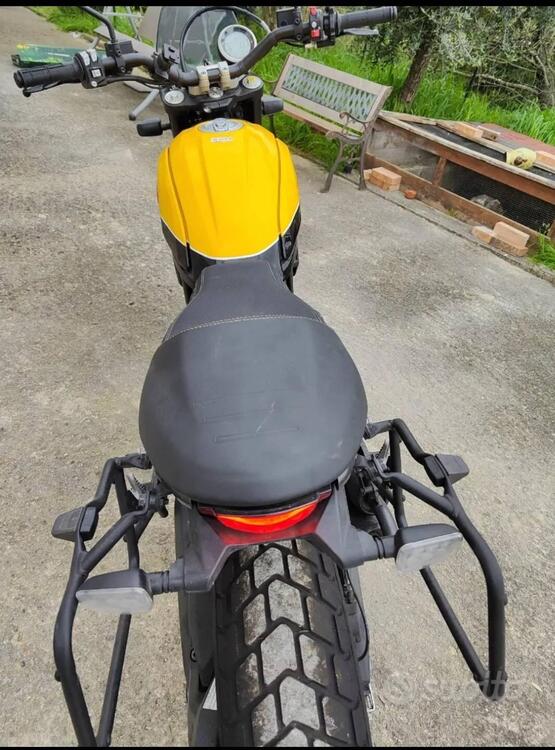 Ducati Scrambler 800 Full Throttle (2017 - 21) (4)