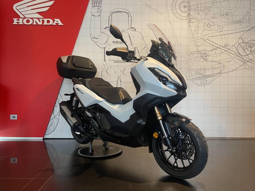 Honda ADV 350 (2022 - 24) (3)