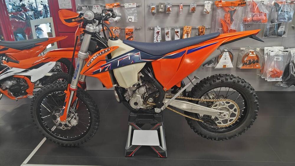 KTM 350 EXC-F (2022) (4)