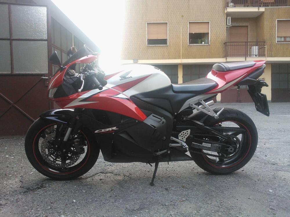 Honda CBR 600 RR C-ABS (2009 - 12)