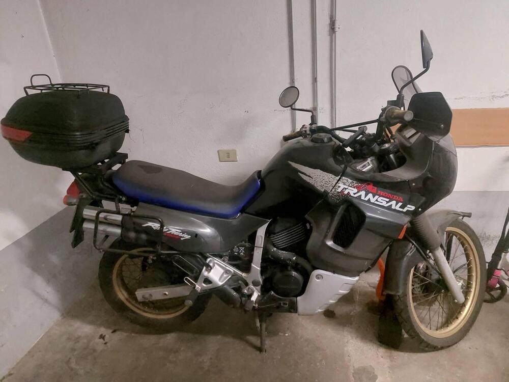 Honda Transalp XL 600V (1987 - 90) (2)