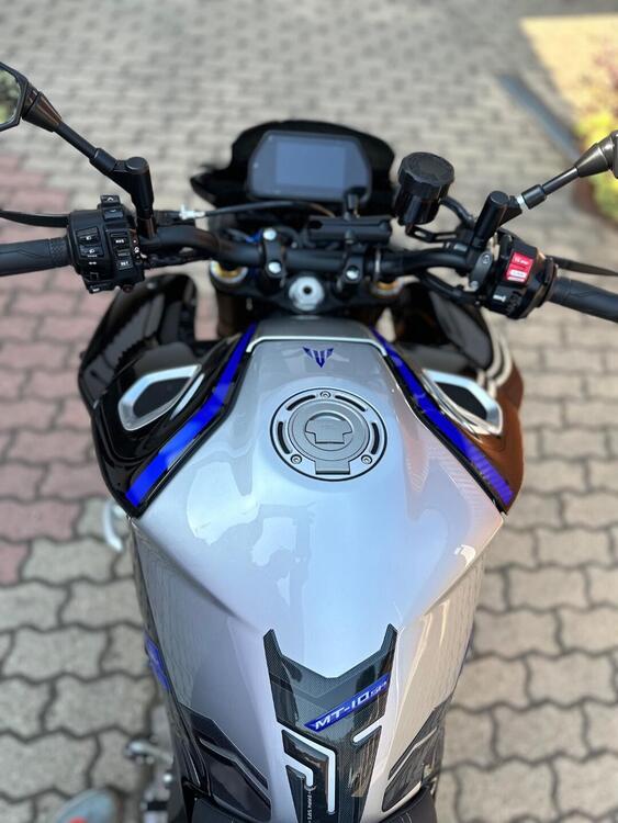 Yamaha MT-10 SP (2022 - 25) (3)