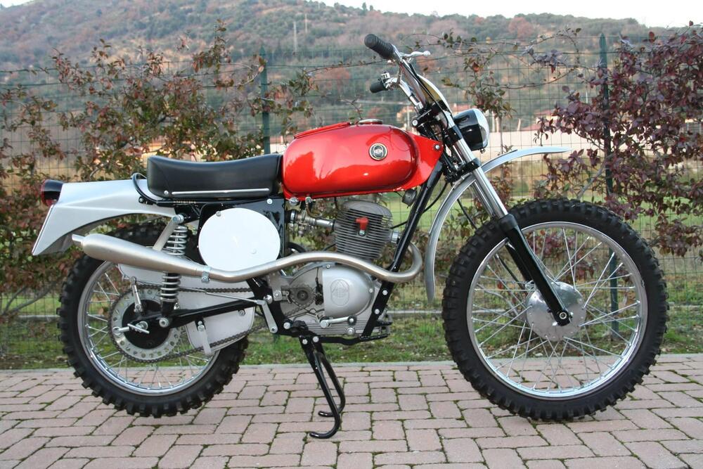 Gilera 124 5v Regolarità Competizione (2)